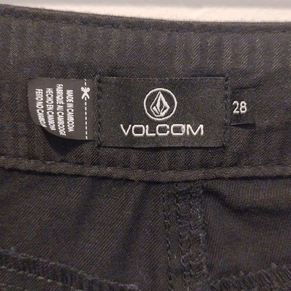 Volcom - So Chickie Highrise Crop Black Pants - Picture 14 of 16